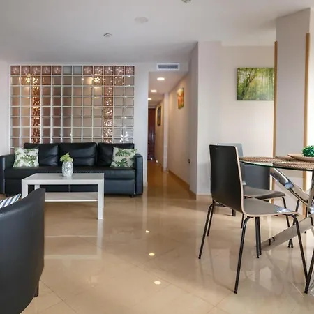 Fantastico Apartamento Para 7 Personas En La Mejor Zona Malaga