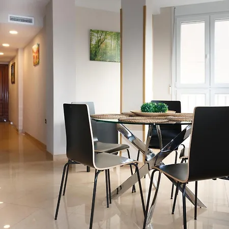Fantastico Apartamento Para 7 Personas En La Mejor Zona Apartment